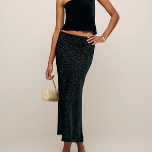 NWT Reformation Layla Velvet Skirt